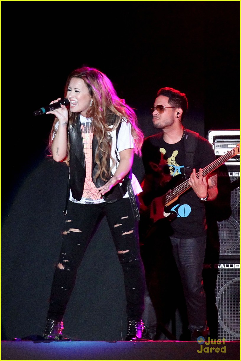 Demi Lovato: Strawberry Festival Sweetie