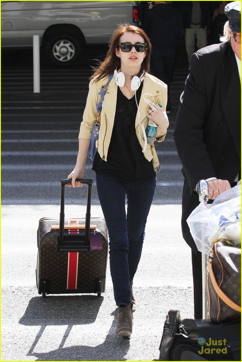 Emma Roberts: Back To Brunette for 'Adult World'