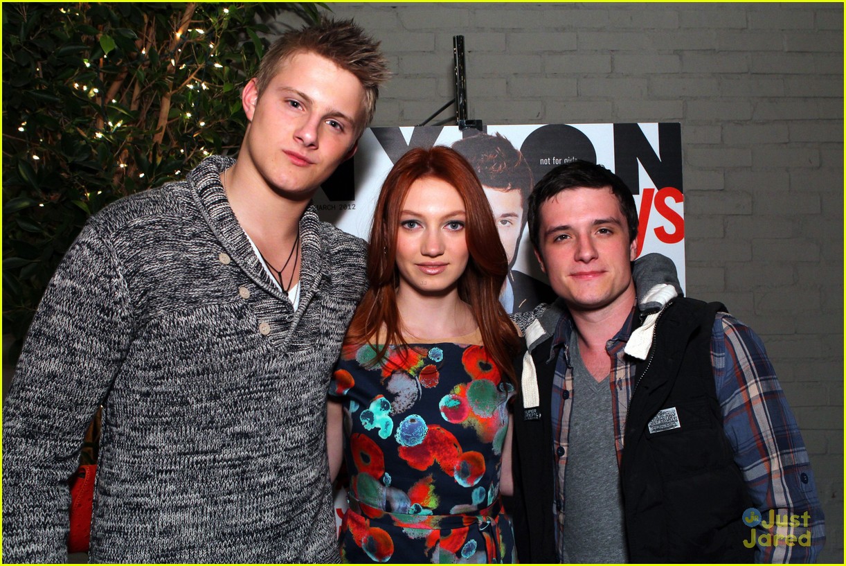 Leven Rambin & Jacqueline Emerson: Night Out with Nylon