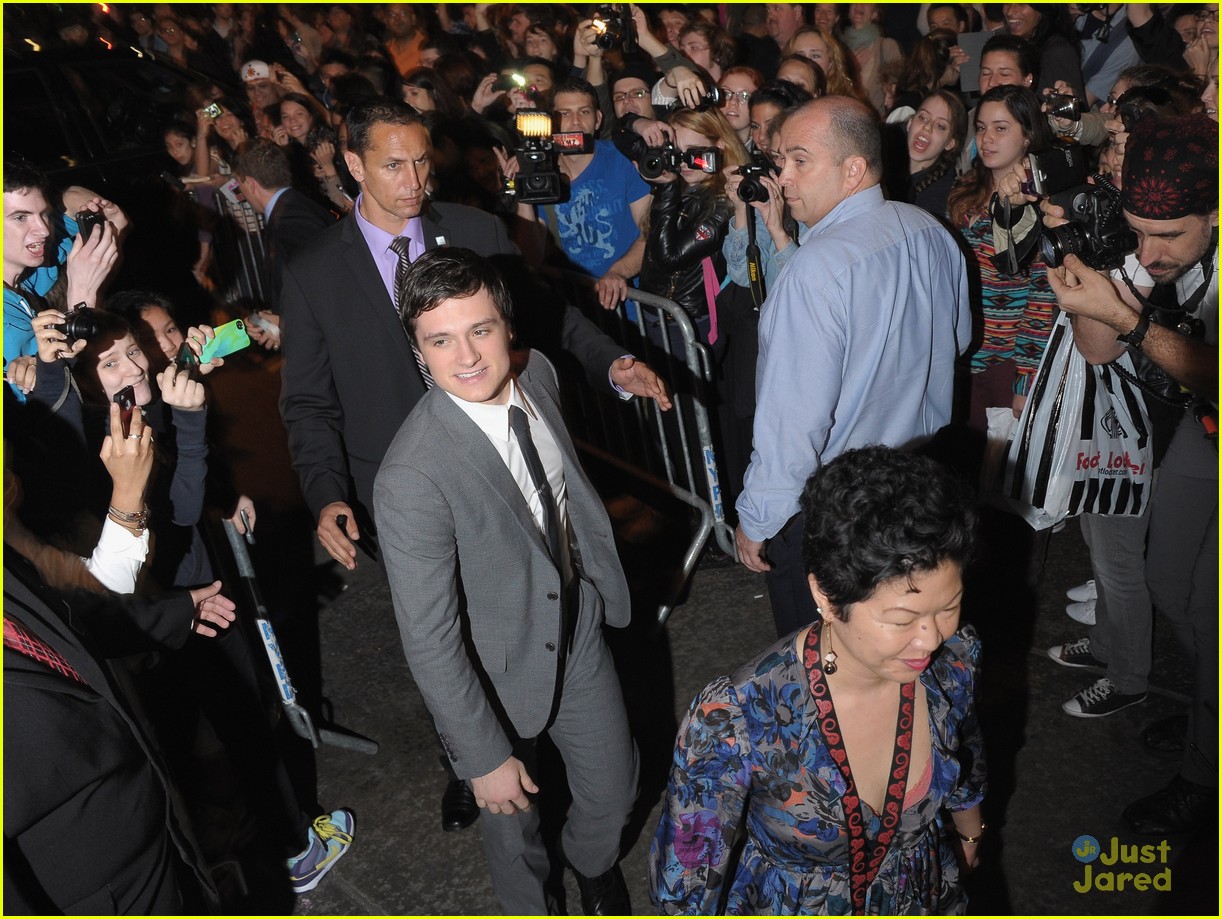 Josh Hutcherson: 'The Hunger Games' Signing with Jennifer Lawrence