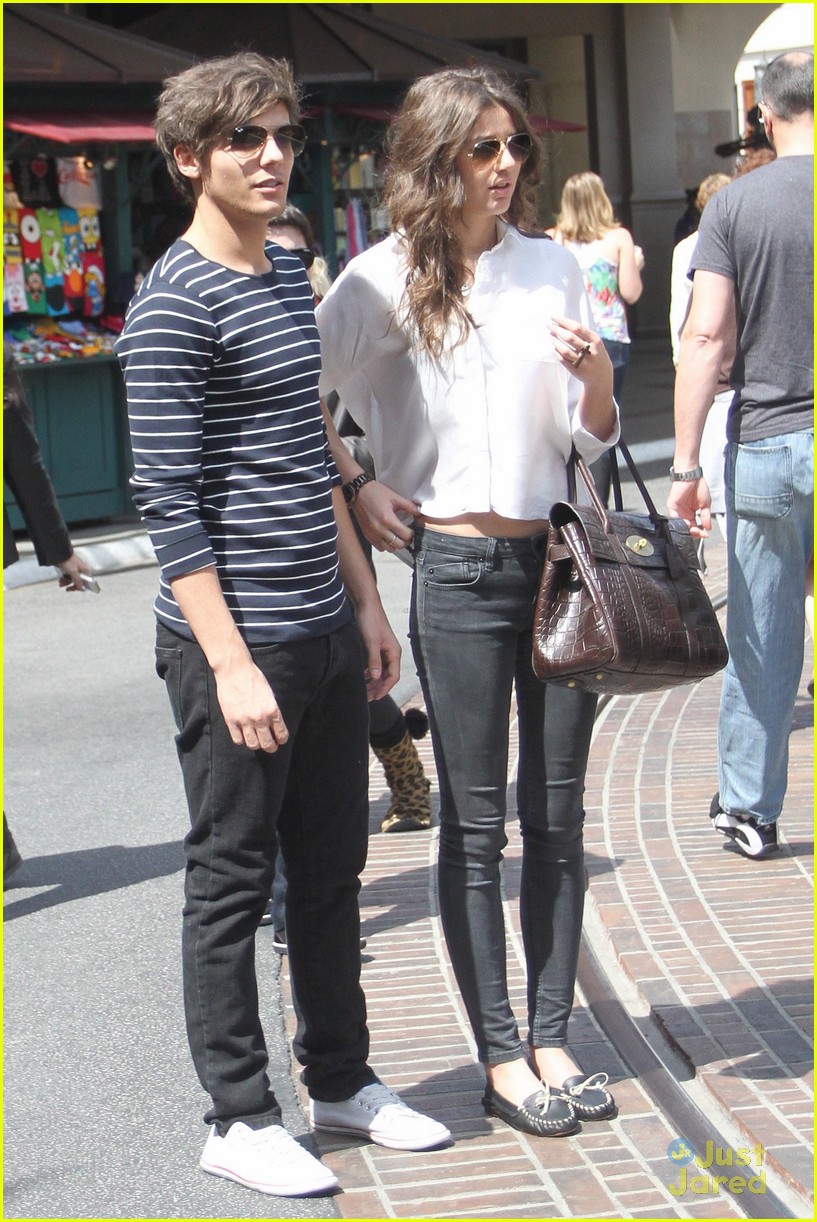 Louis Tomlinson: 'What Makes You Beautiful' Goes to 'Glee'!