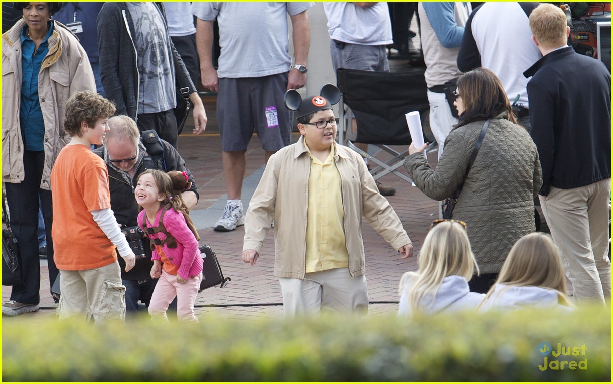 Rico Rodriguez: 'Modern Family' at Disneyland!