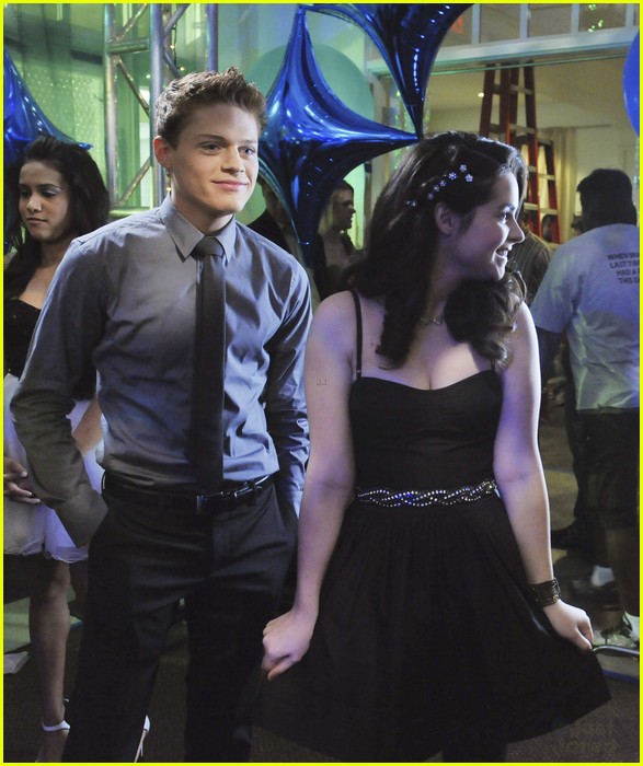 Vanessa Marano & Sean Berdy: 'Switched At Birth' Prom!
