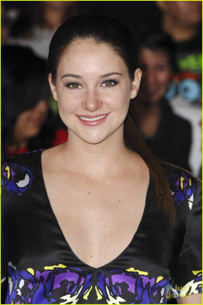 Shailene Woodley Is 'A Superstar'