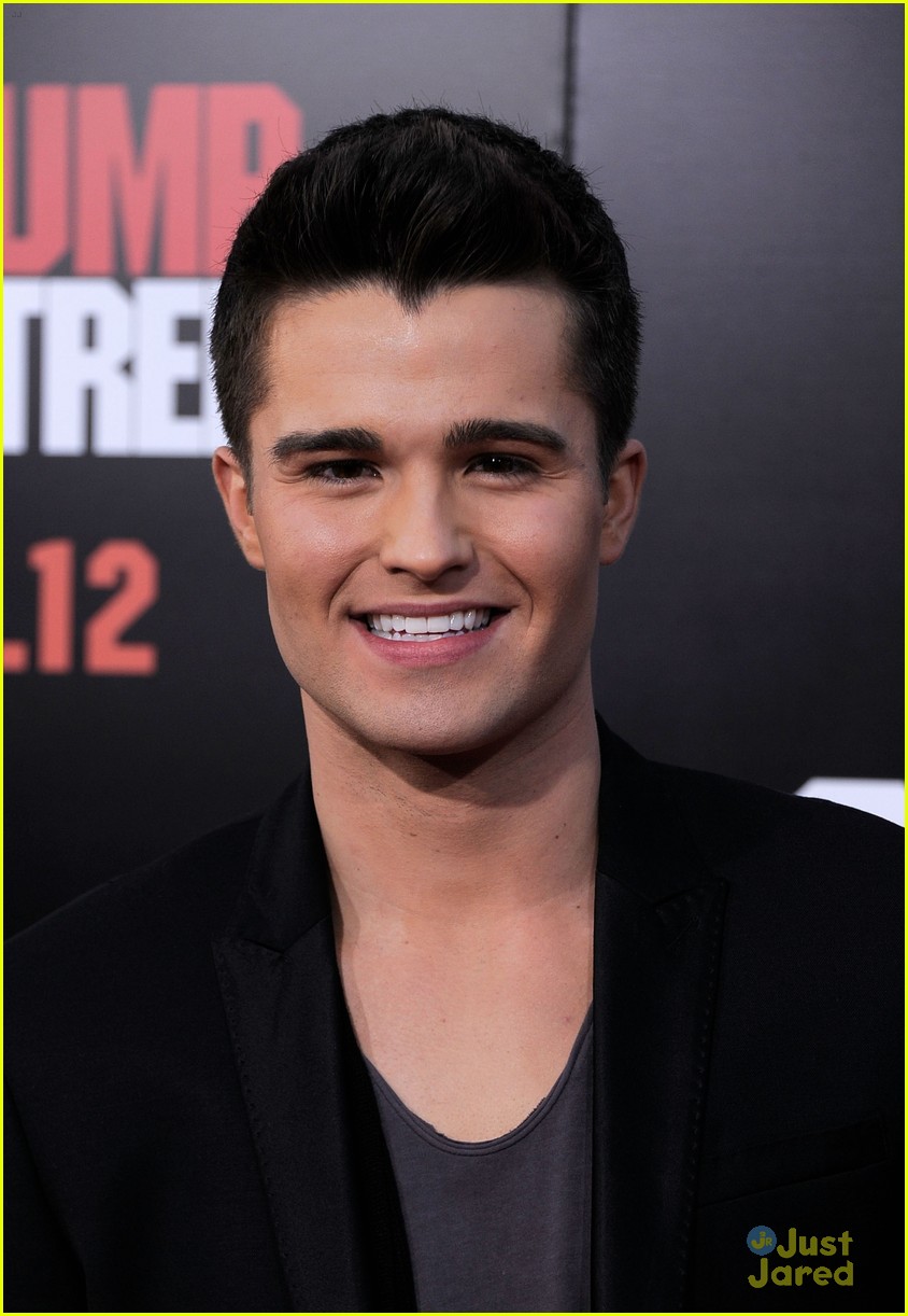 Spencer Boldman Premieres '21 Jump Street'