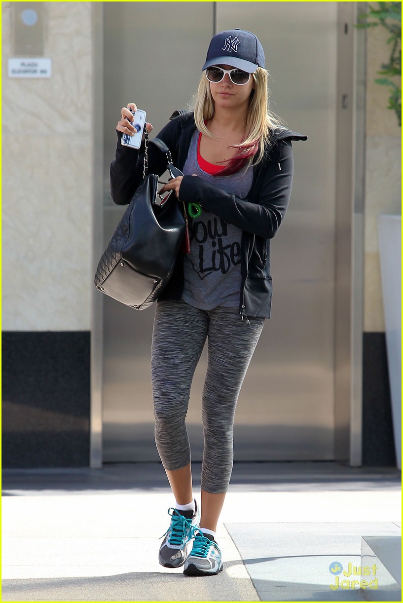 Ashley Tisdale: CBS Pilot Stars Filming in April!