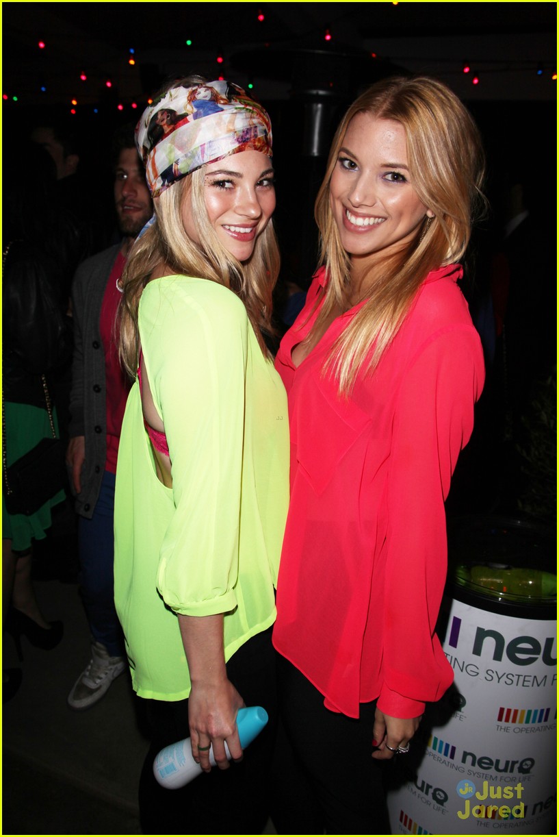 Alexandra Chando & Allie Gonino: Just Jared's 30th Birthday Party Pair