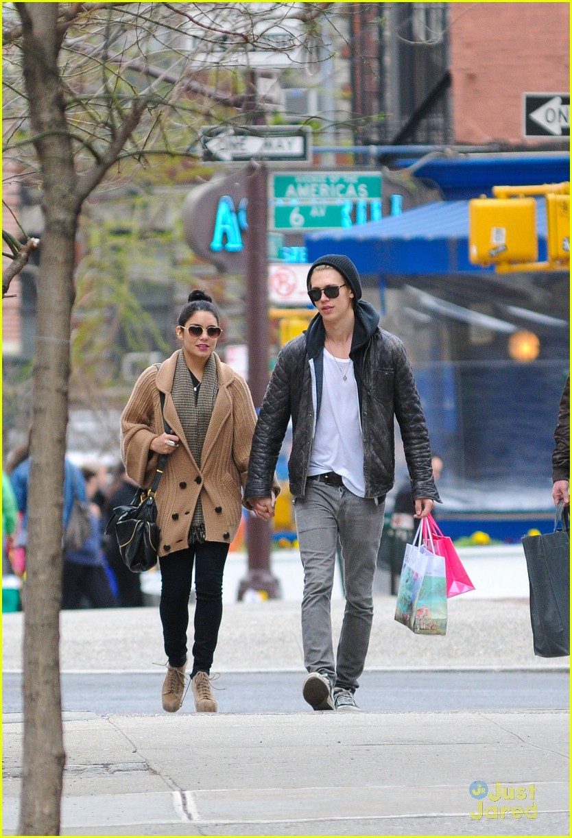Vanessa Hudgens' Heart Shaped World