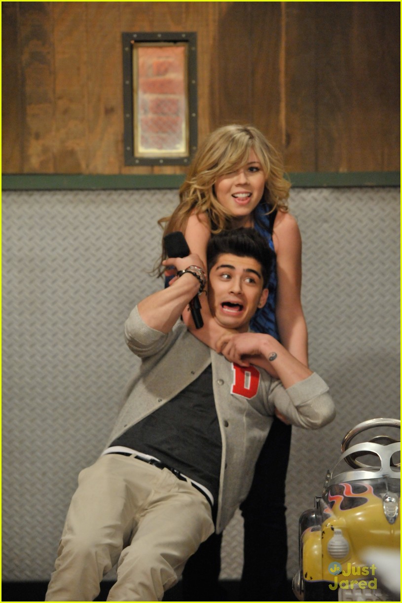 One Direction: 'iCarly' Episode Airs This Weekend!