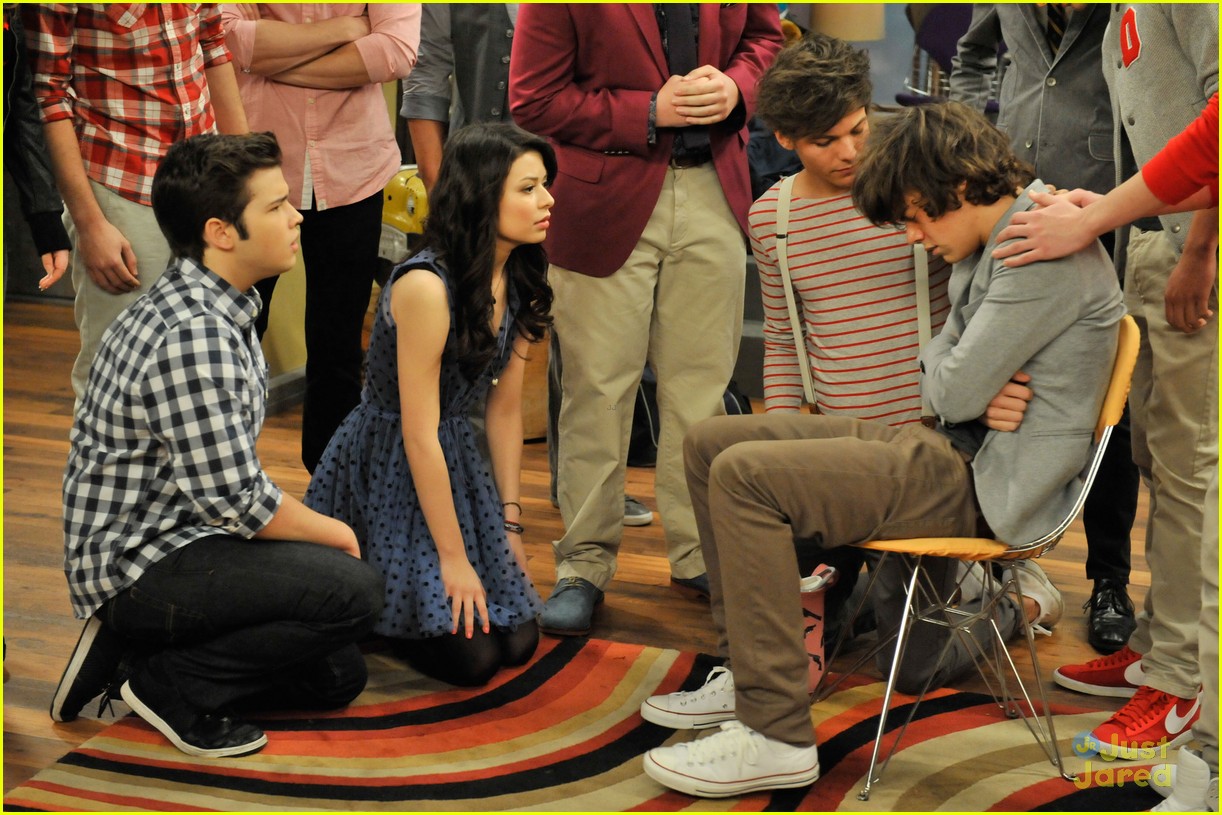 One Direction: 'iCarly' Episode Airs This Weekend!