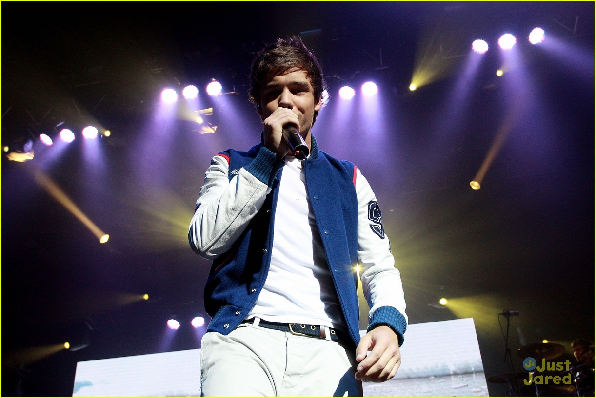 One Direction Game & Toy Line Coming Soon!