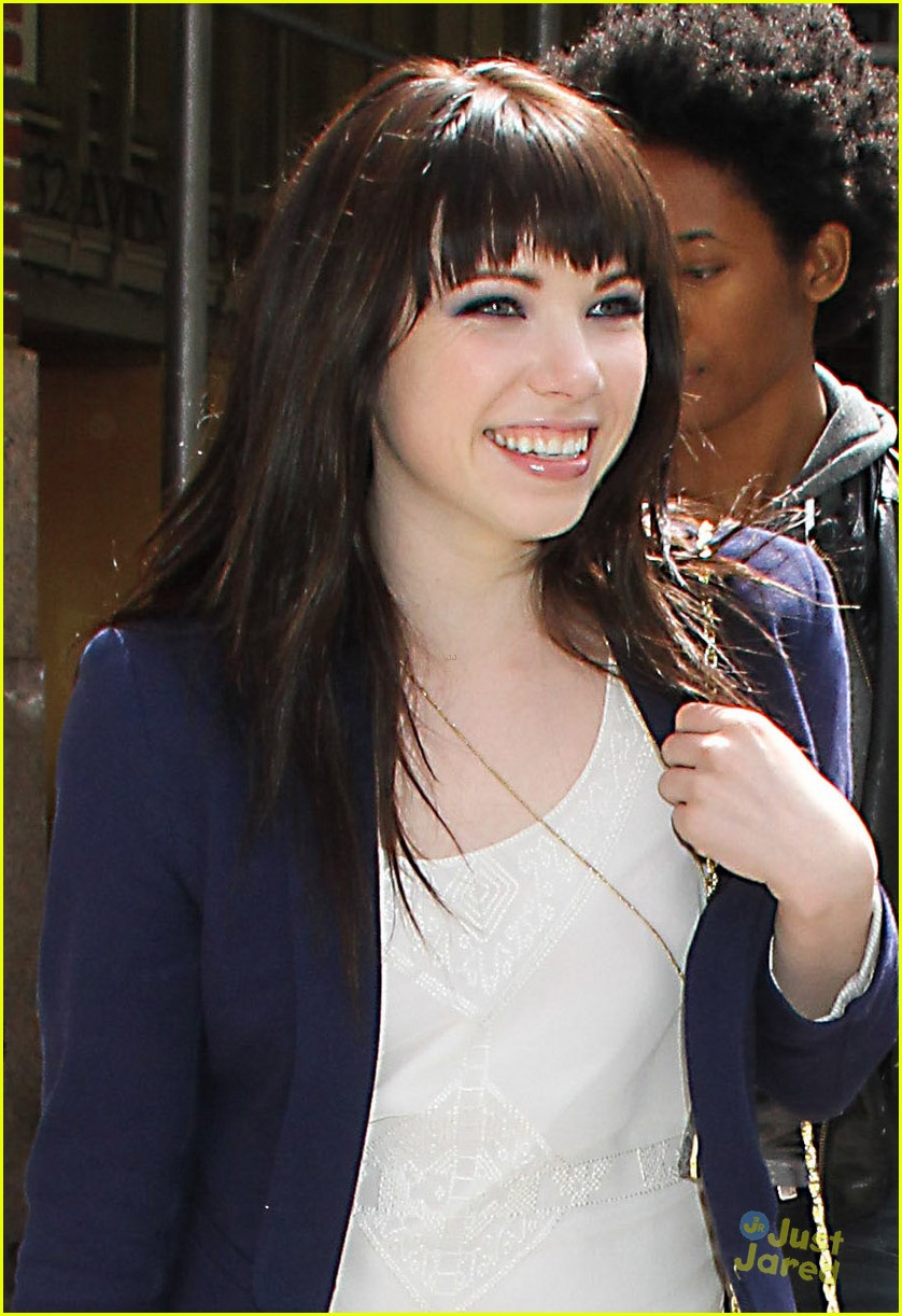 Carly Rae Jepsen Wants to Live in Paris, New York and Amsterdam