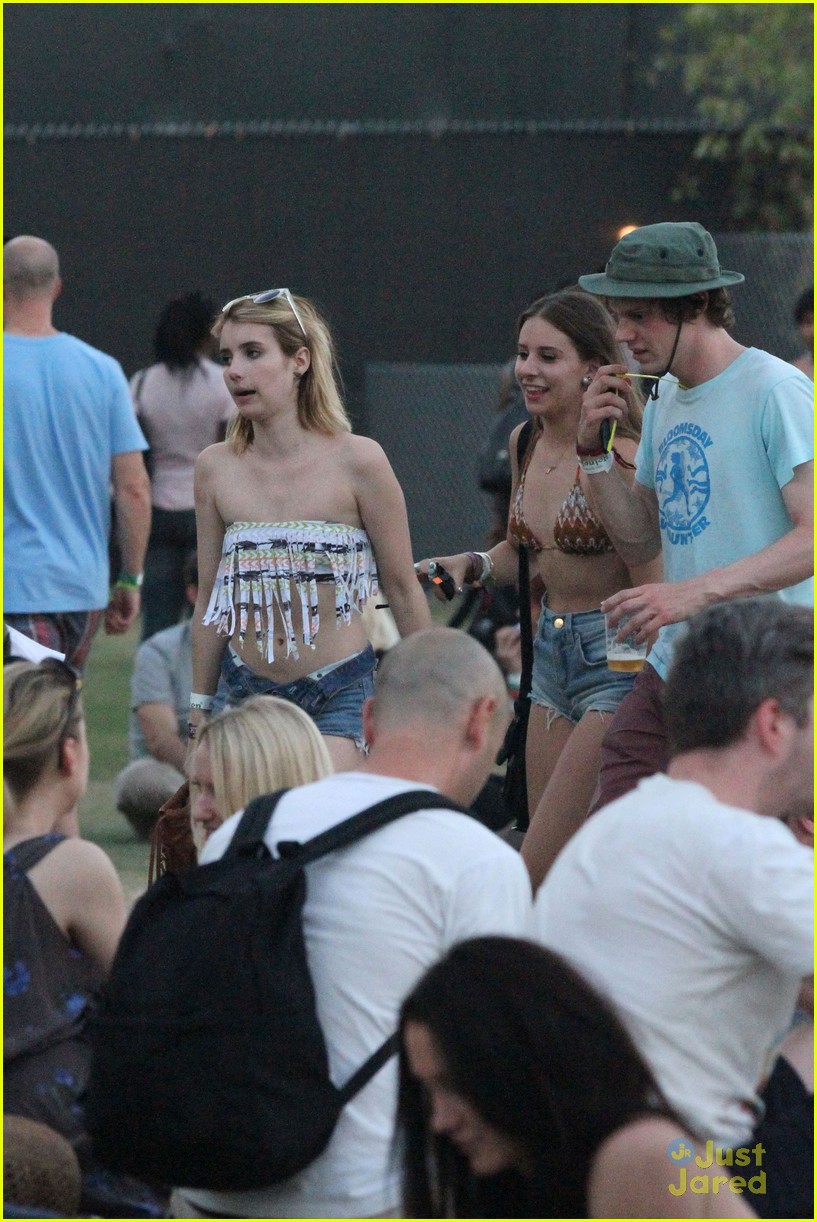 Emma Roberts: WhoWhatWear Guest Editor!