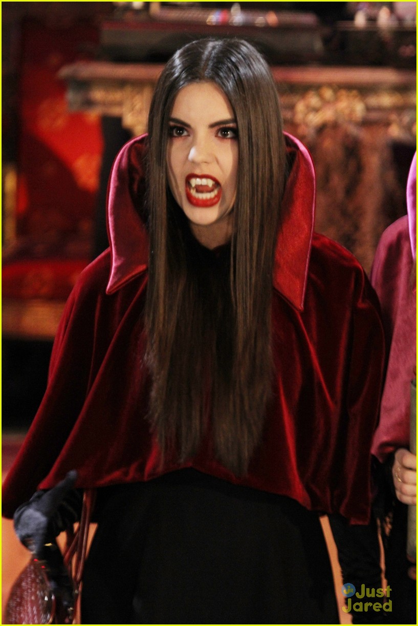 Max Schneider 'Rock's Halloween