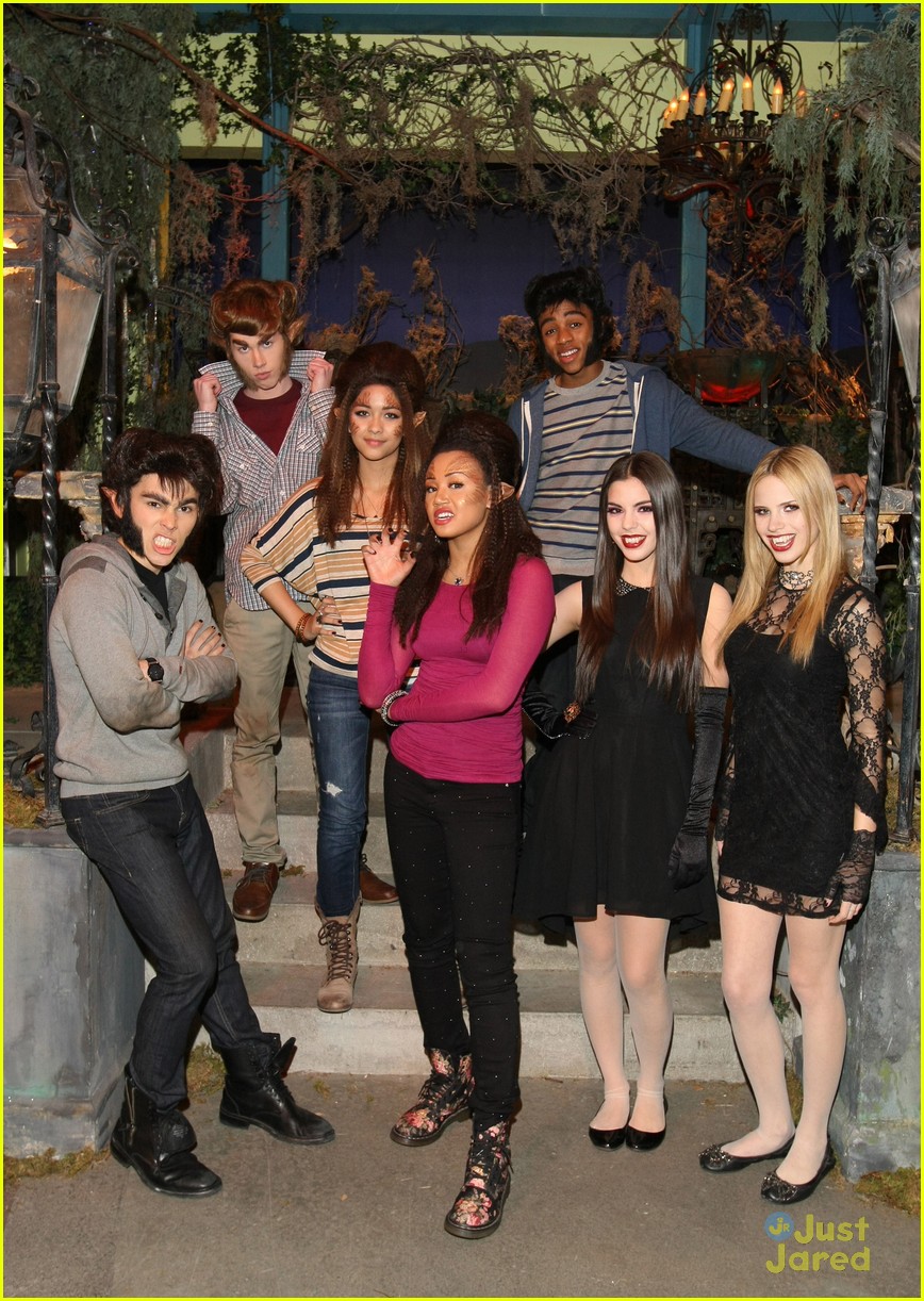 Max Schneider 'Rock's Halloween