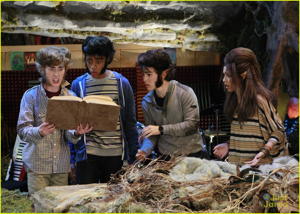 Max Schneider 'Rock's Halloween