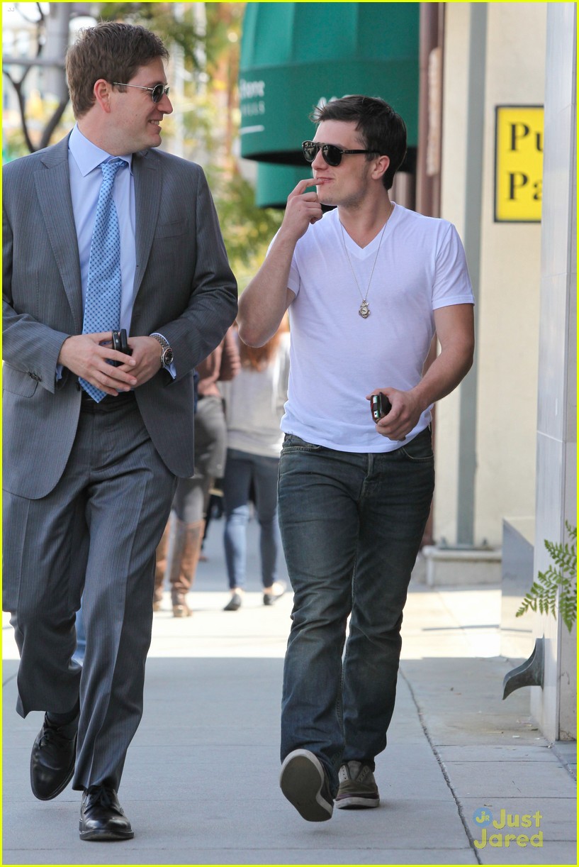 Josh Hutcherson: CinemaCon's Breakthrough Performer of the Year!