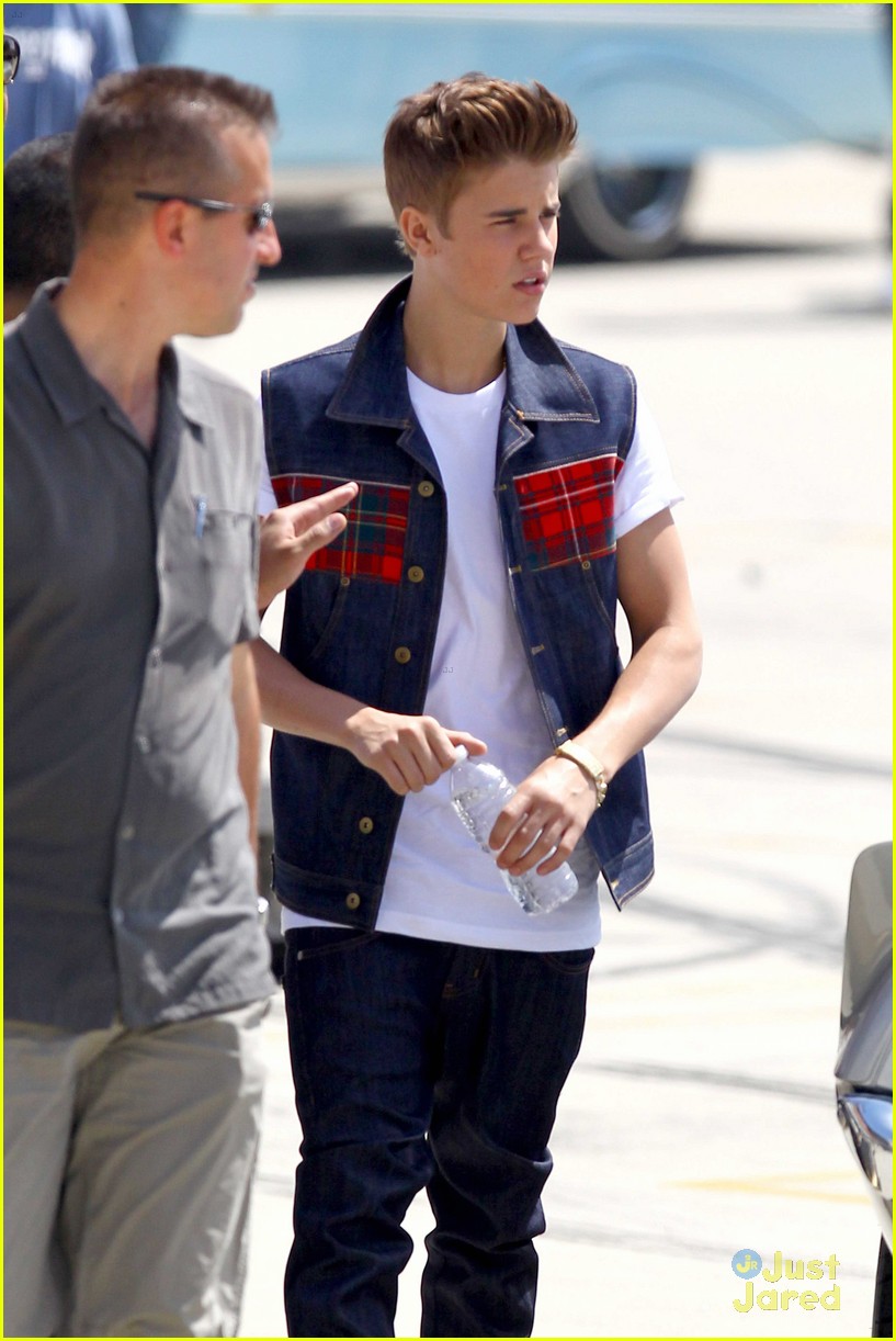 Justin Bieber Finishes Up 'Boyfriend' Video