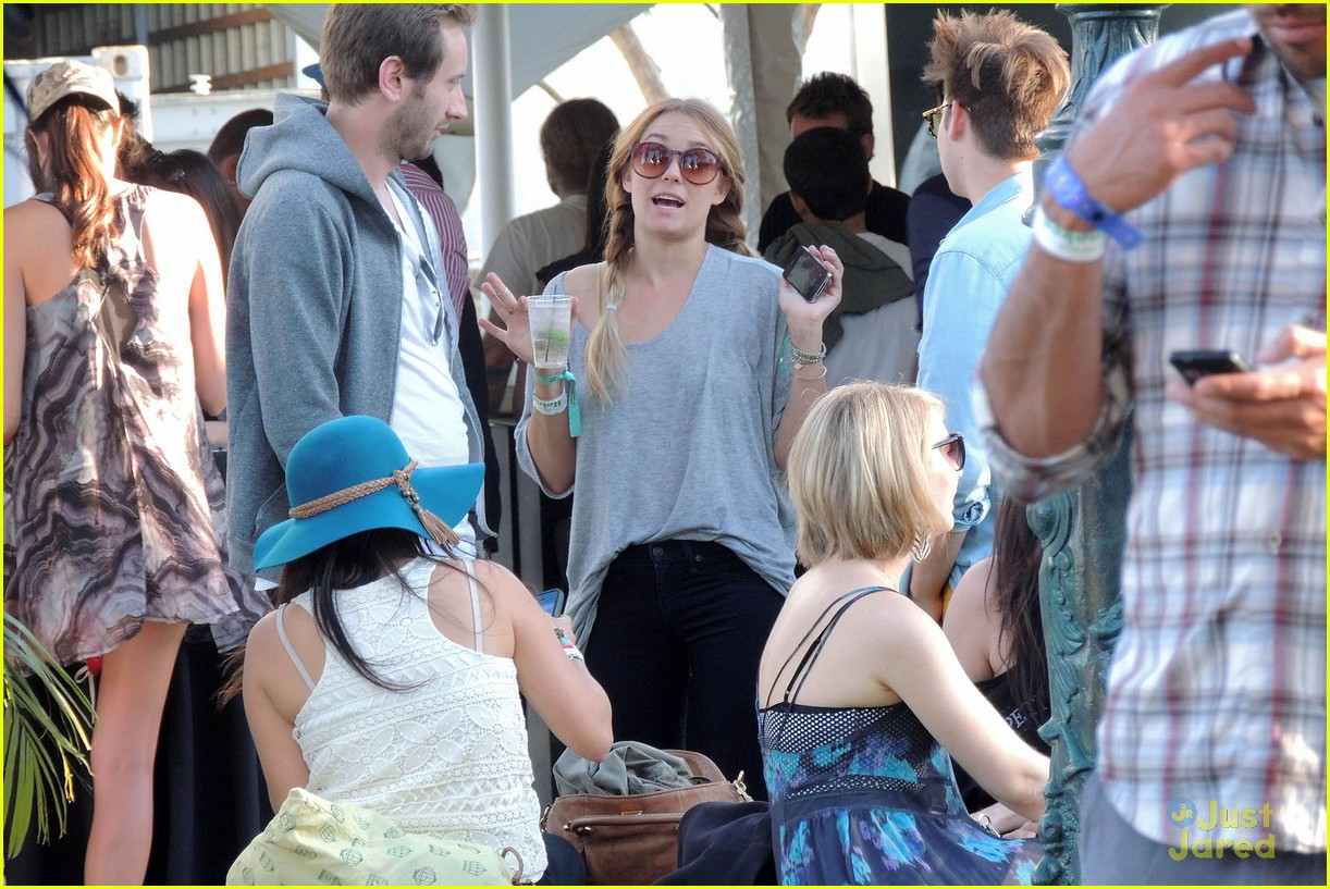 Lauren Conrad: Paper Crown's 1st Anniversary!