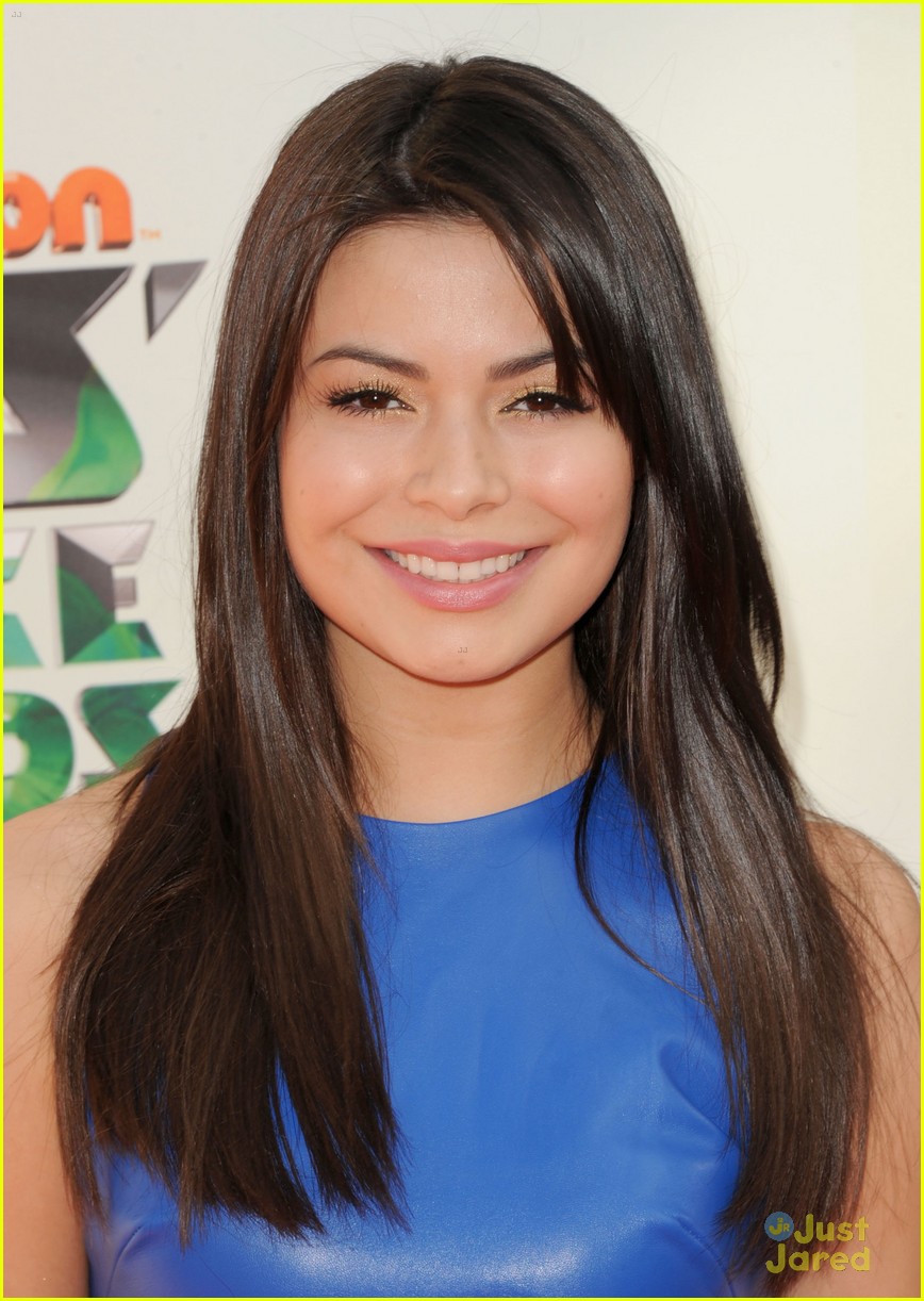 Miranda Cosgrove: Kids Choice Awards with Noah Munck!