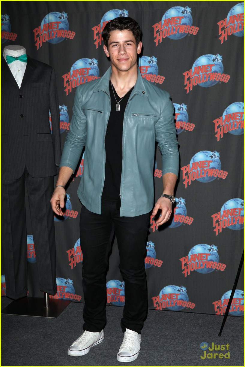 Nick Jonas is 'Open' To Guest Starring on 'Glee'