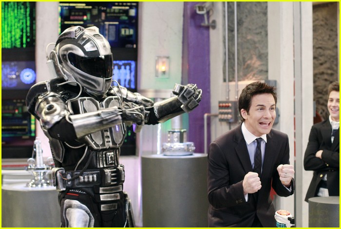 Lab Rats: Exoskeleton Attacks!