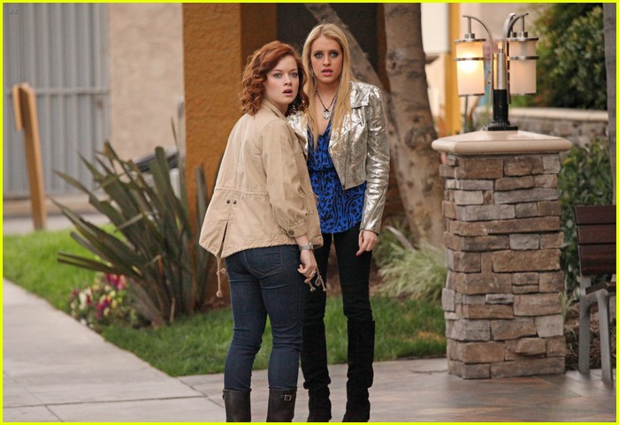 Jane Levy & Carly Chaikin Lose Yakult!