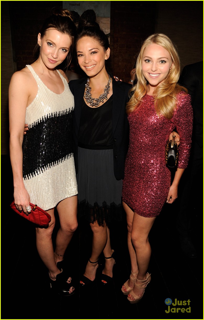AnnaSophia Robb: 'The Carrie Diaries' Trailer WATCH NOW!