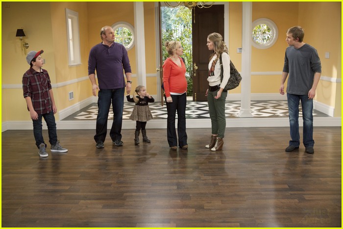 Bridgit Mendler is Bald!