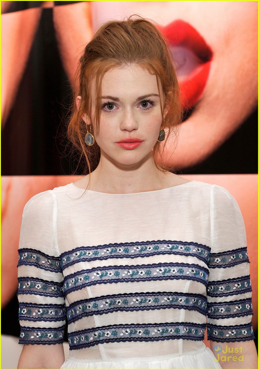 Holland Roden: Headed to London Comic Con!
