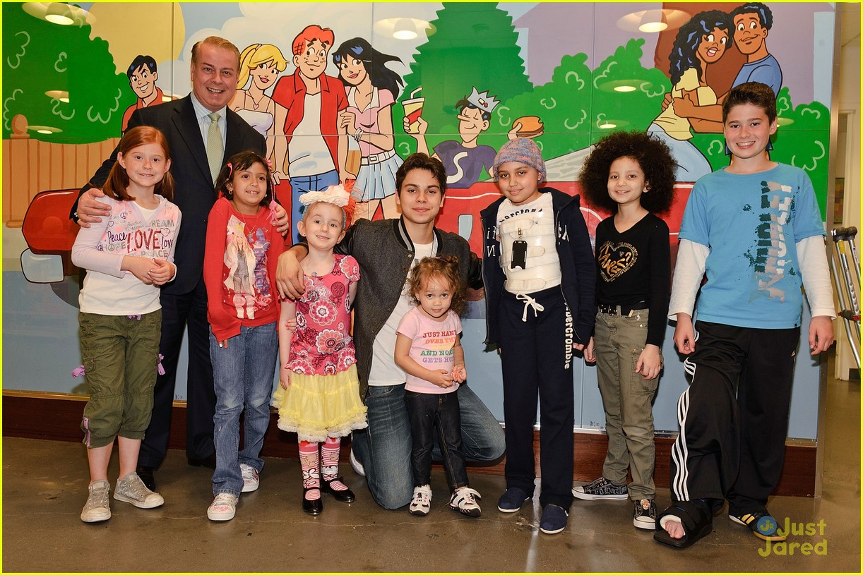 Jake T. Austin: New Ronald McDonald House Youth Ambassador!