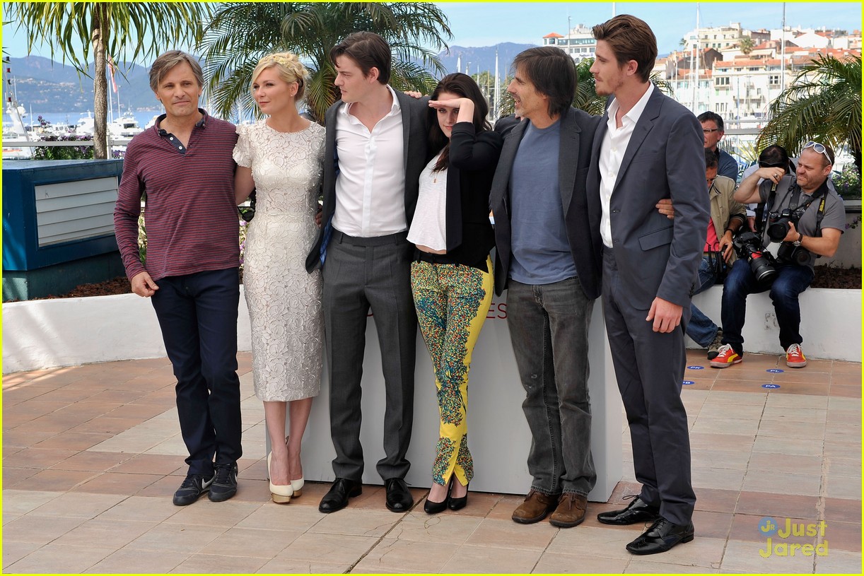 Kristen Stewart: 'On The Road' Photo Call at Cannes