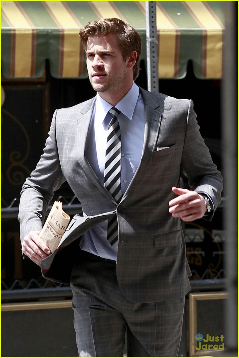 Liam Hemsworth: Photo Shoot in Los Angeles