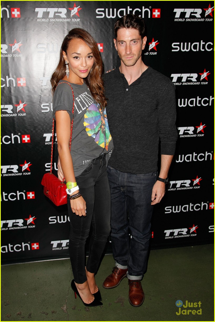 Ashley Madekwe: Art Rules Reveal with Swatch