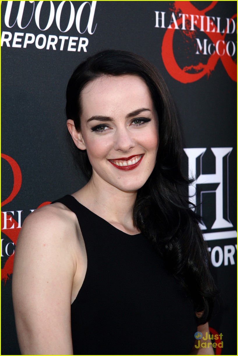Jena Malone: 'Hatfields & McCoys' Premiere!