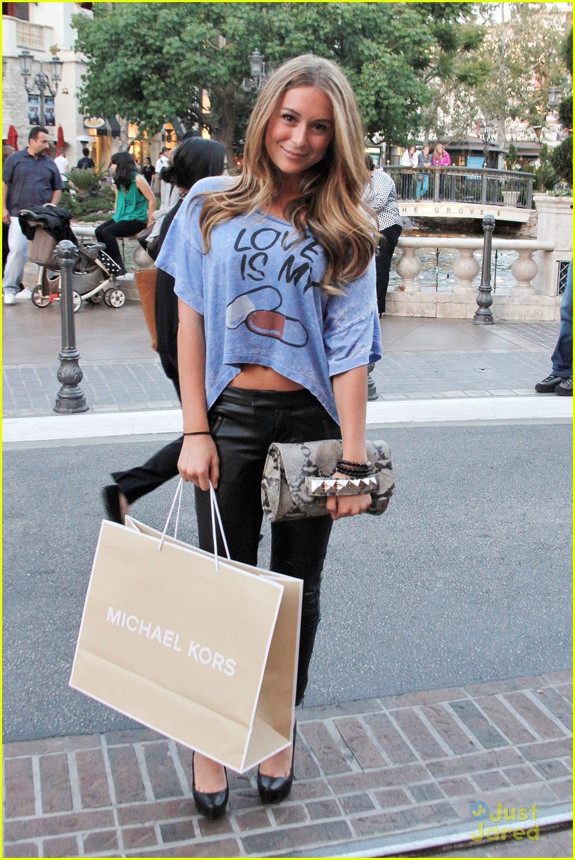 Aly & AJ Michalka: Lunch with Alexa Vega!