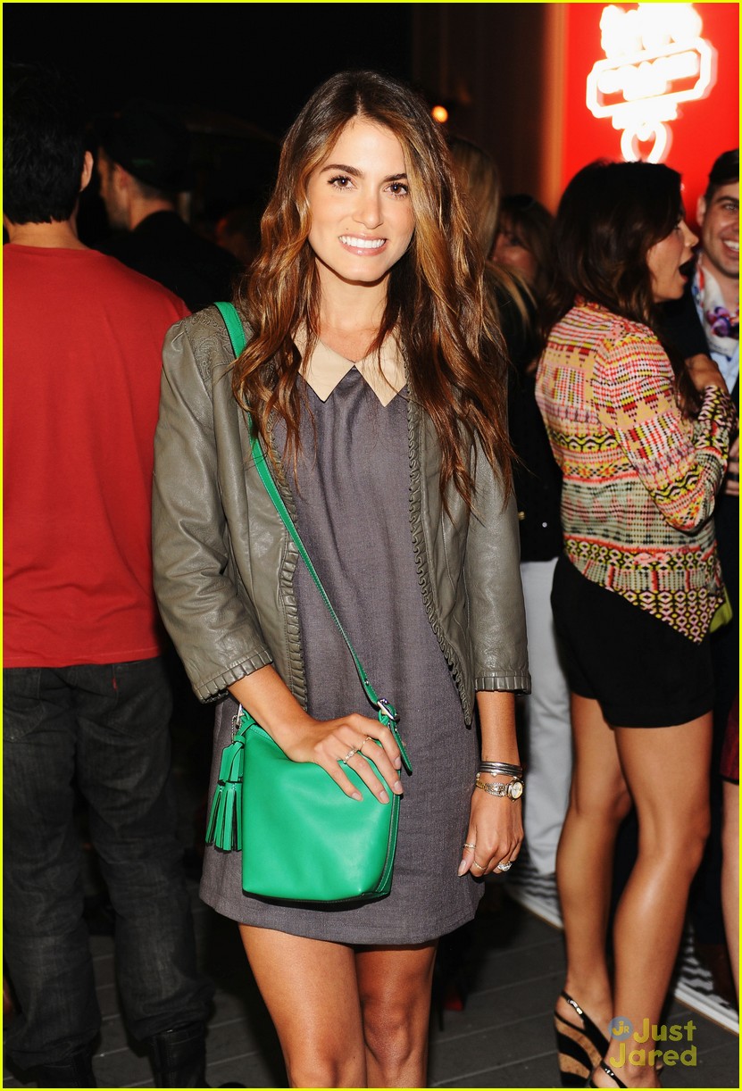 Nikki Reed & Ariel Winter: CDF & Coach Benefit Beauties