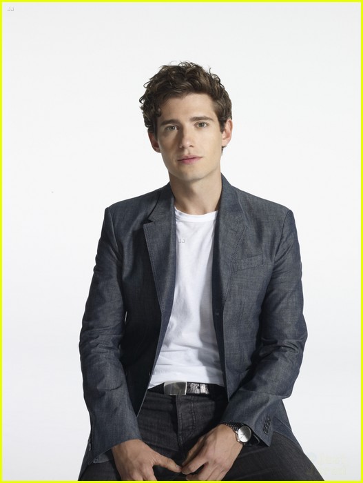 Pretty Little Liars: New Gallery Pics!