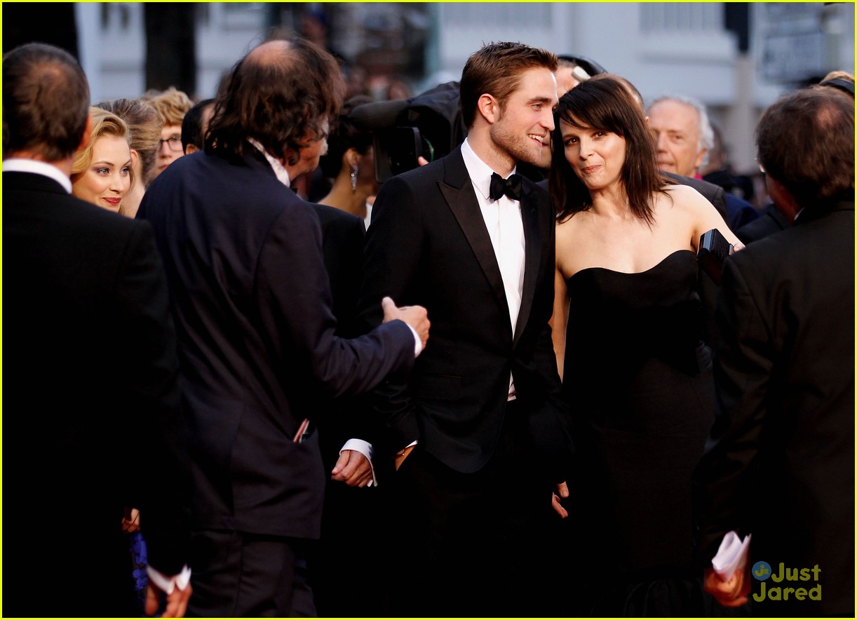 Robert Pattinson Premieres 'Cosmopolis'