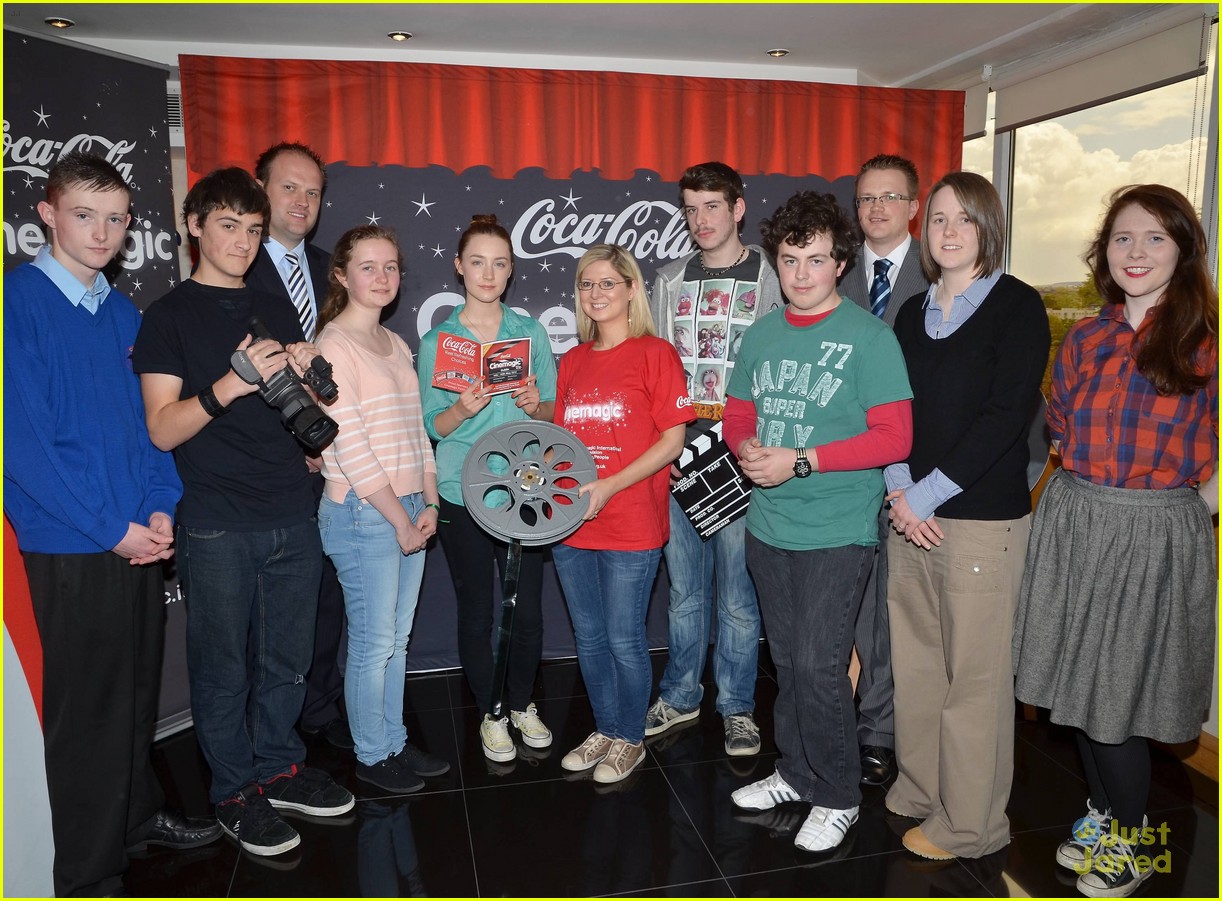 Saoirse Ronan: Belated Birthday Cake with Cinemagic!