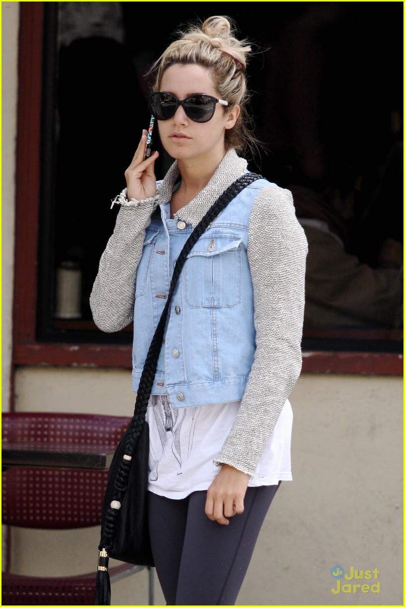 Ashley Tisdale: Punk'd Reaction!