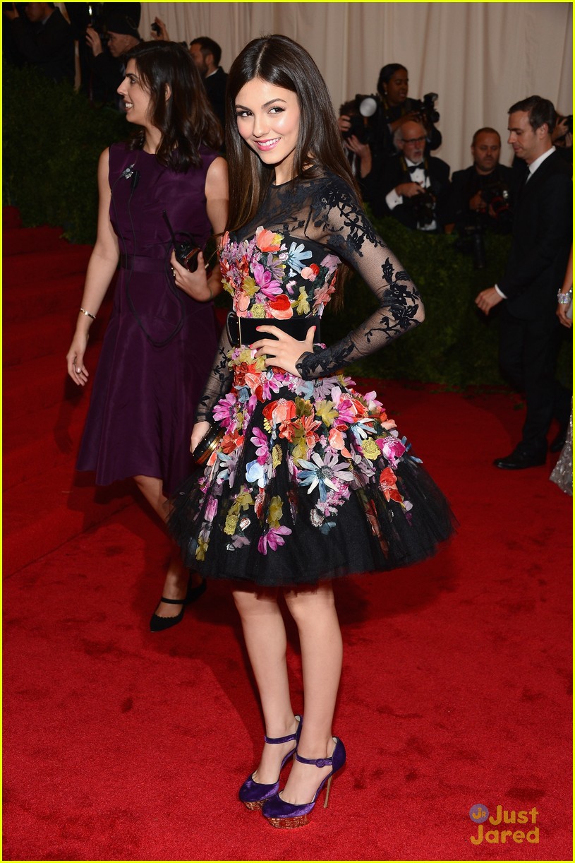 Victoria Justice - Met Ball 2012