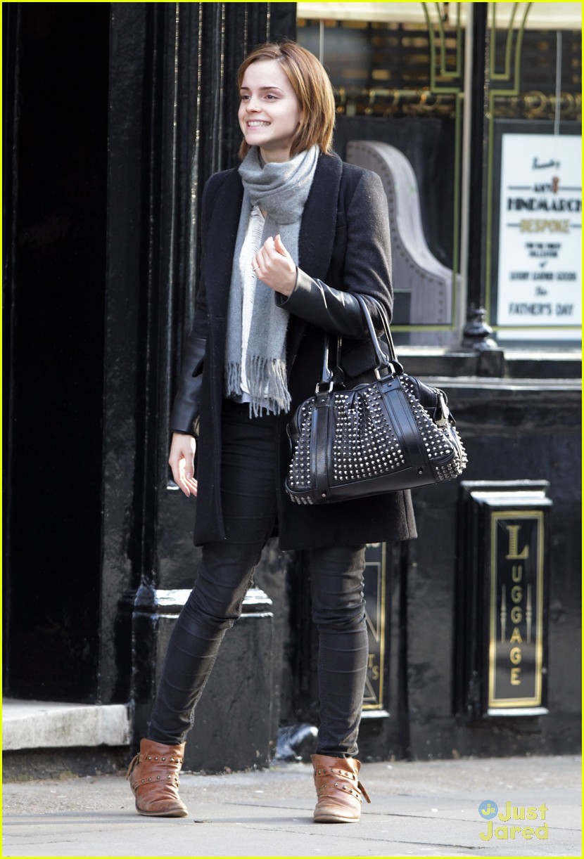 Emma Watson Loves The French