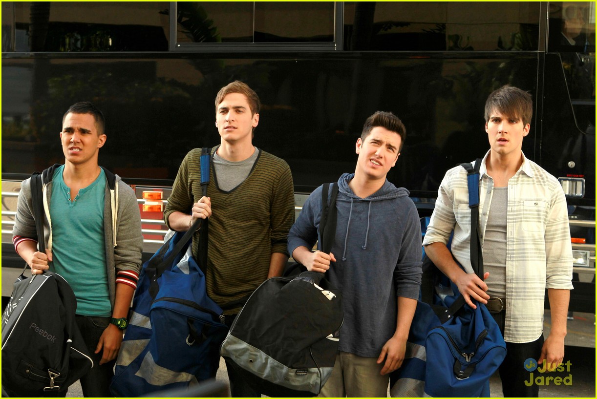Big Time Rush is Back TONIGHT!