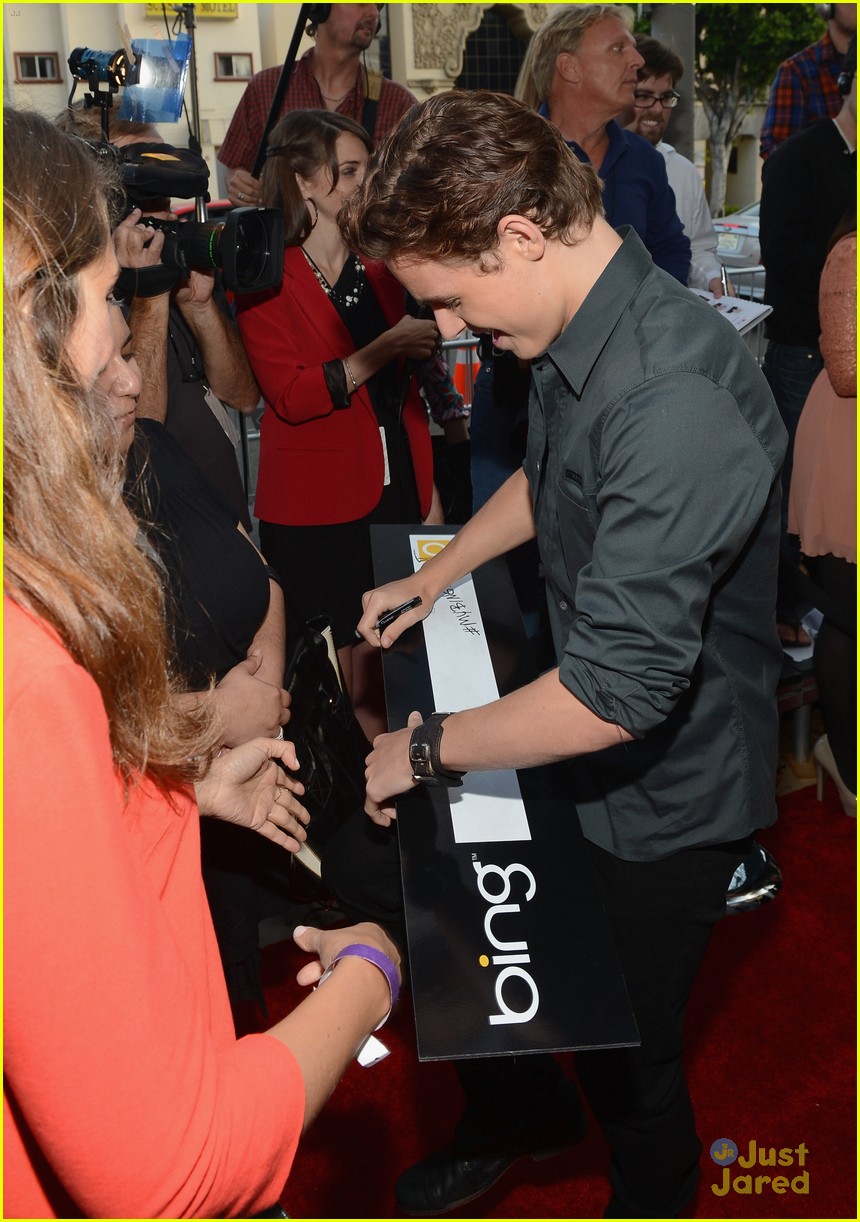 Callan McAuliffe - Young Hollywood Awards 2012