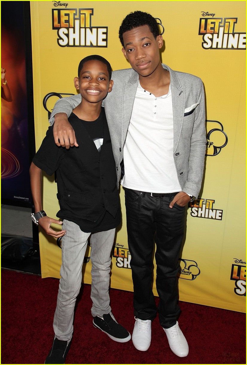 Coco Jones: 'Let It Shine' Premiere with Tyler James Williams & Trevor Jackson!