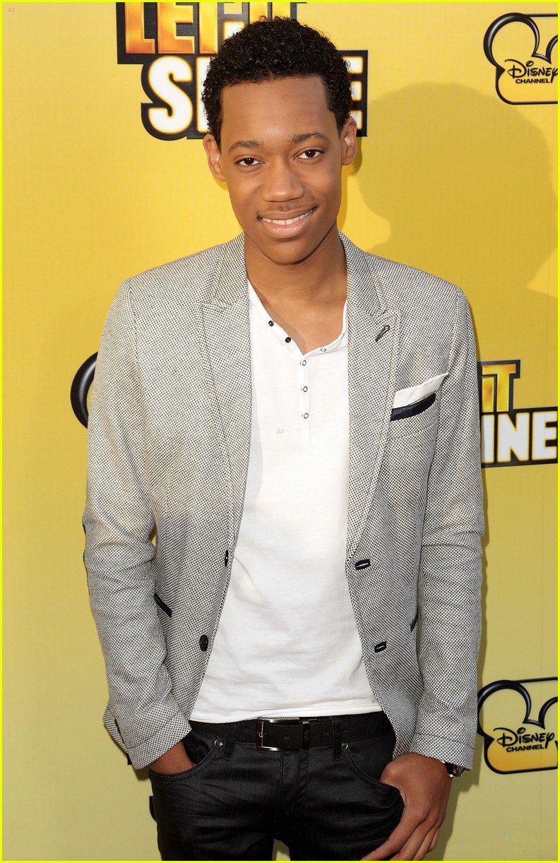 Coco Jones: 'Let It Shine' Premiere with Tyler James Williams & Trevor Jackson!