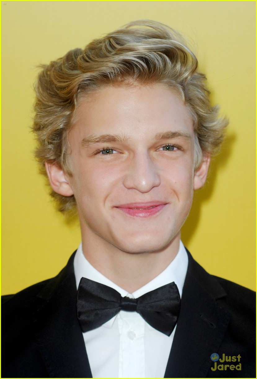 Cody Simpson & Calum Worthy: 'Let It Shine' Premiere