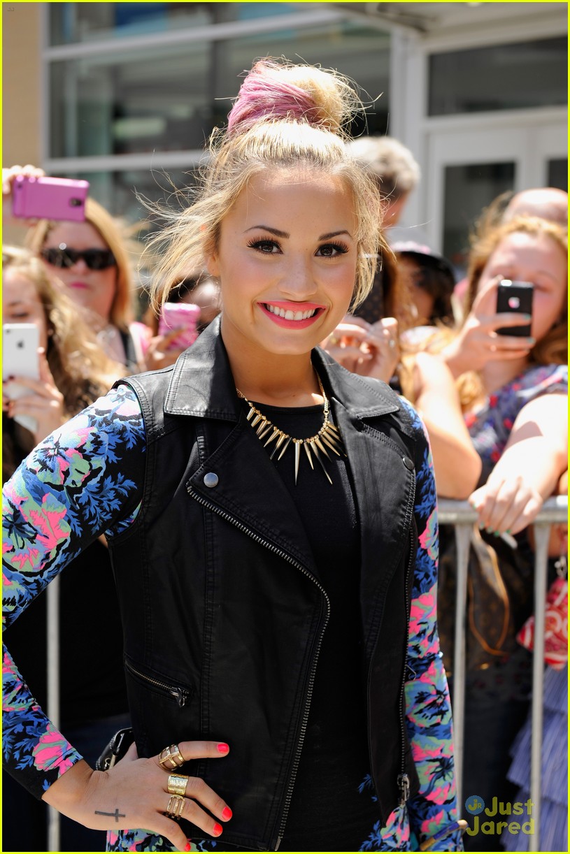 Demi Lovato: 'X Factor' Rhode Island Auditions!