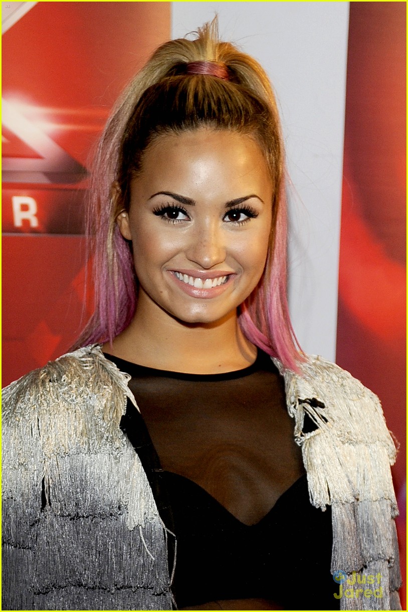 Demi Lovato: Pink Streak In San Francisco!